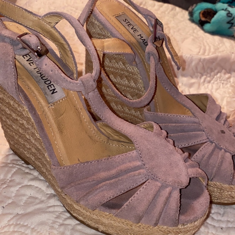 Size 6 Suede Steve Madden wedges